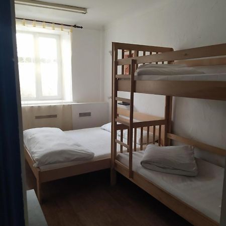 Cool Traveler Hostel Kiev Ngoại thất bức ảnh